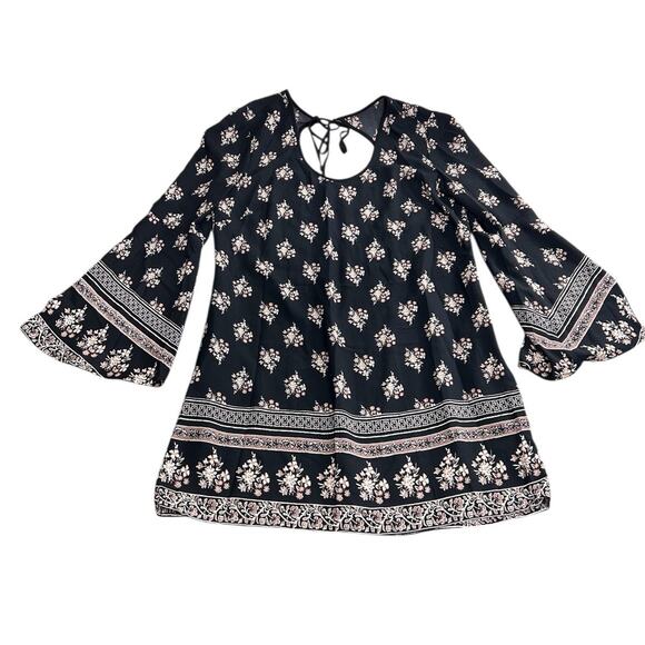 Boho Mini Dress Sz M Floral Long Bell Sleeves Open Back Loose A-Line Hippie - Picture 5 of 7